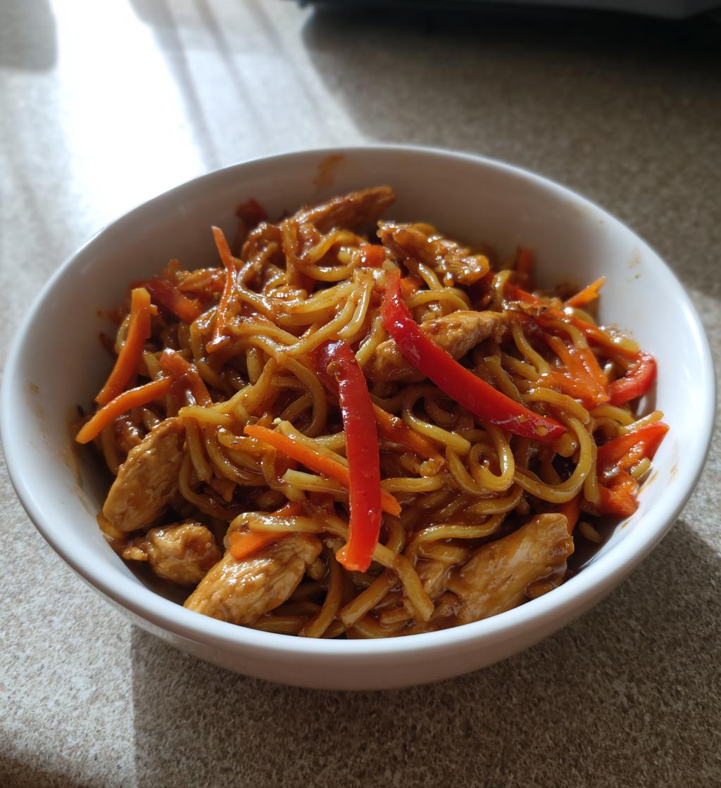 Hähnchen mit Reisnudeln