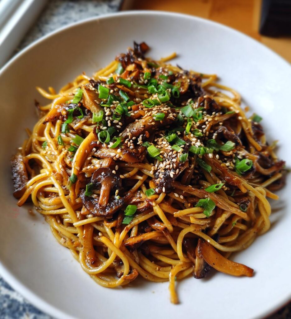 sesame noodles with mushrooms